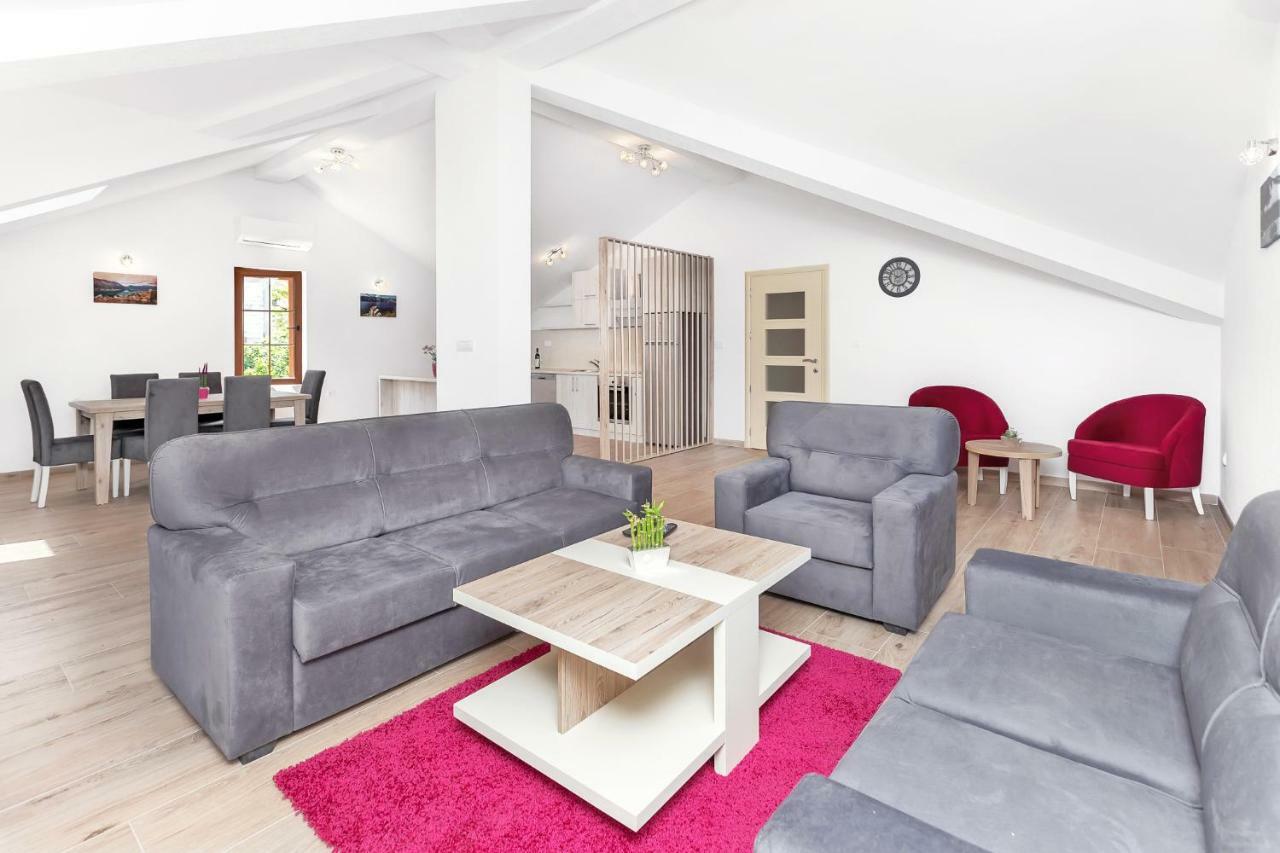 Apartments Mezini 11 Котор Екстер'єр фото
